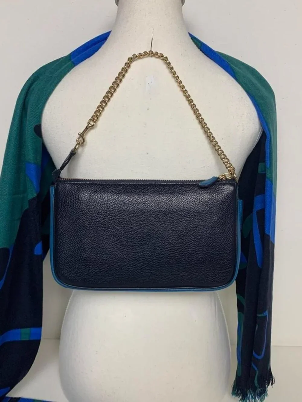 Coach nolita 24
